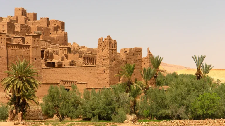 Tour de “Cruzada”: Roteiro pelas Locações Reais do Filme em Marrocos, Jordânia e na Tunísia