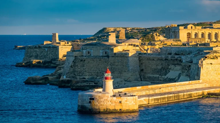 “Troia” Além da Lenda: Roteiro pelos Cenários Reais do Filme no Mediterrâneo Antigo